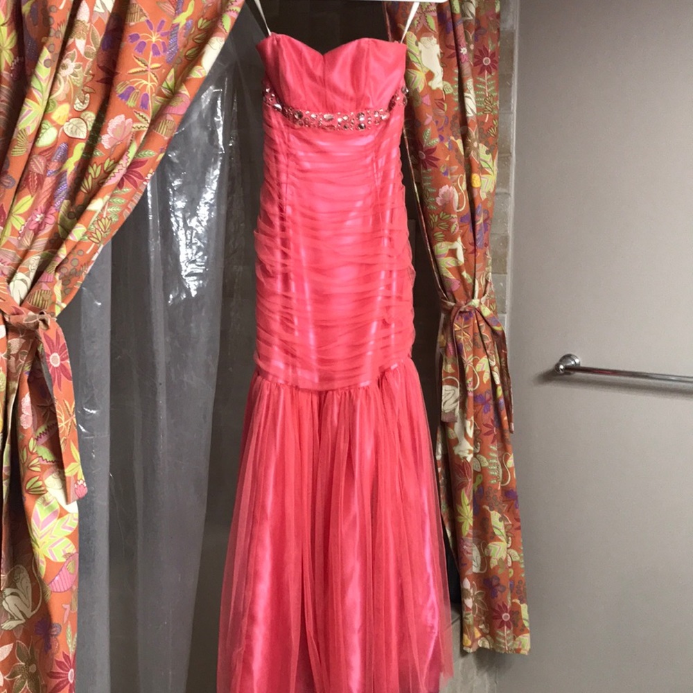 Peach prom dress